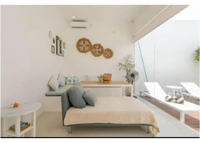 Peko - 1 Bed - *